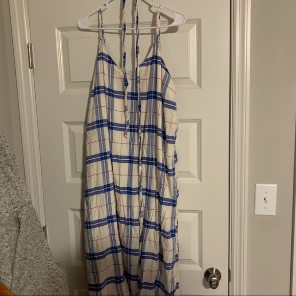 Old Navy Maxi Dress - Picture 1 of 1